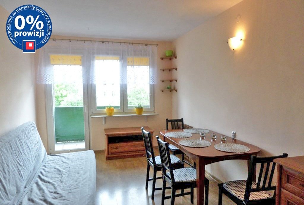 zdjęcie przedstawia salon w mieszkaniu do wynajęcia we Wrocławiu na Starym Mieście