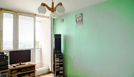 na zdjęciu salon w mieszkaniu na sprzedaż we Wrocławiu, w dzielnicy Fabryczna