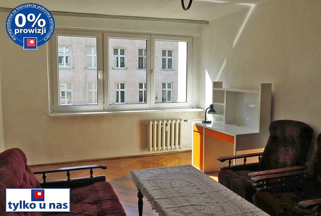 zdjęcie przedstawia salon w mieszkaniu na wynajem we Wrocławiu