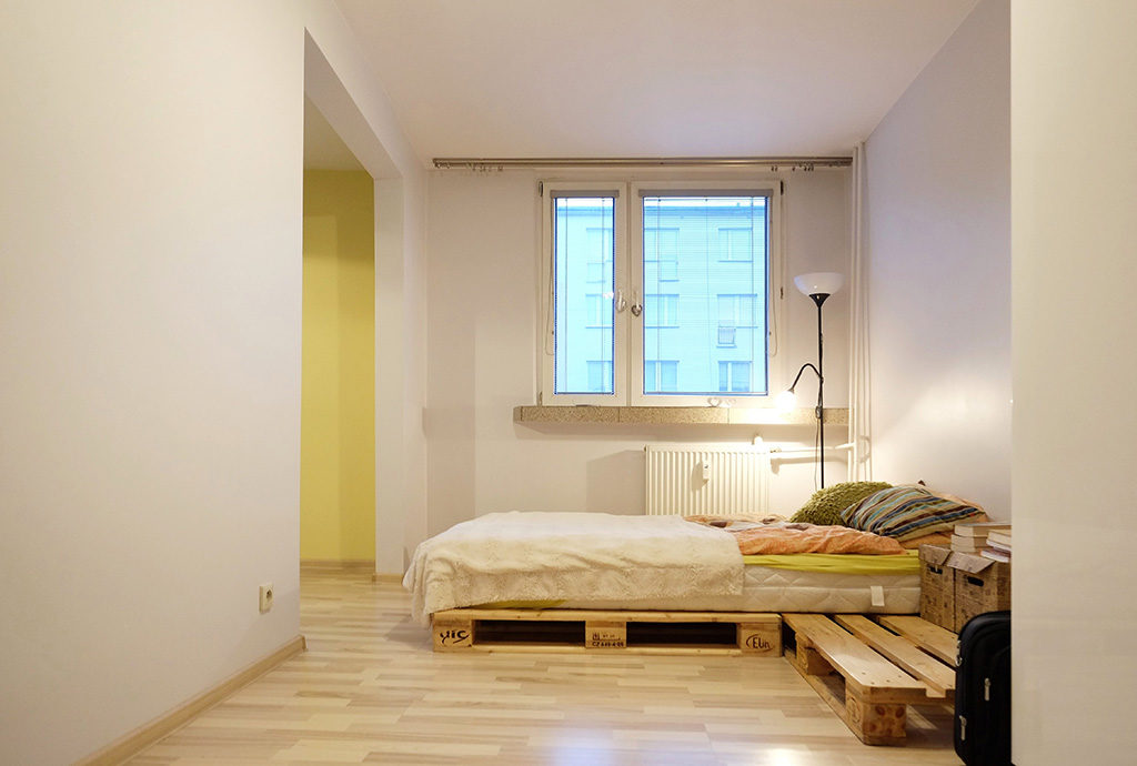 nowoczesna sypialnia w nowoczesnym designie w mieszkaniu we Wrocławiu na sprzedaż