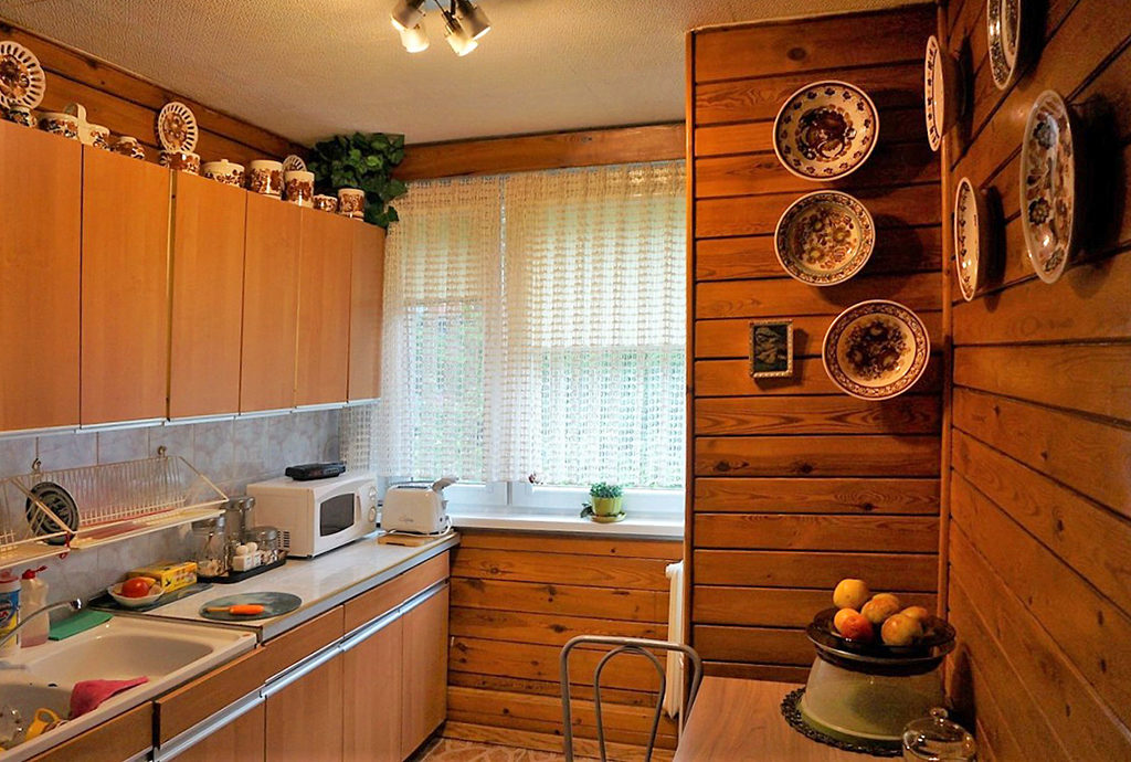 na zdjęciu komfortowa kuchnia w mieszkaniu we Wrocławiu na sprzedaż