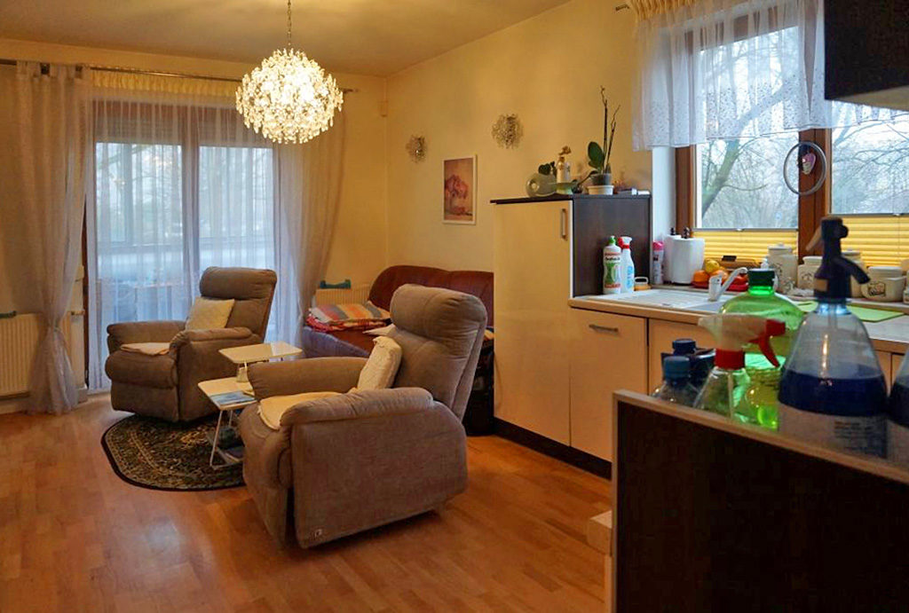 komfortowy salon w mieszkaniu do sprzedaży Wrocław Fabryczna
