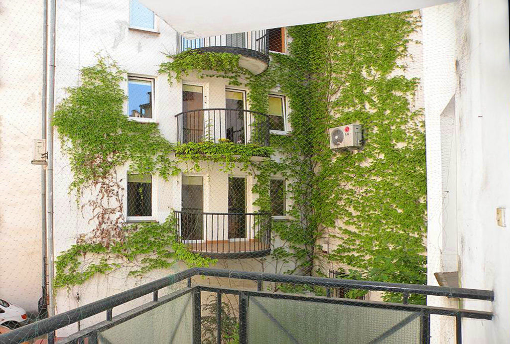widok z balkonu z mieszkania do sprzedaży Wrocław, Stare Miasto