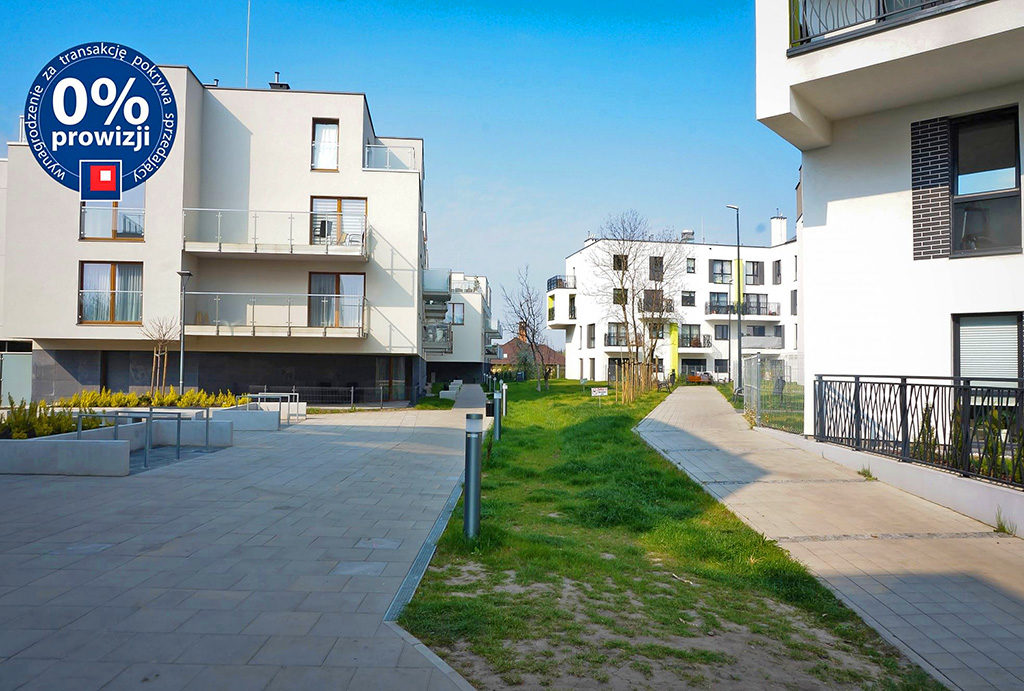 zdjęcie prezentuje osiedle, na którym znajduje się oferowane na sprzedaż mieszkanie Wrocław Krzyki