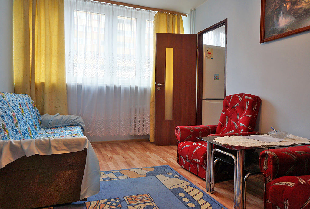 zdjęcie prezentuje jeden z pokoi w mieszkaniu do wynajęcia Wrocław Krzyki