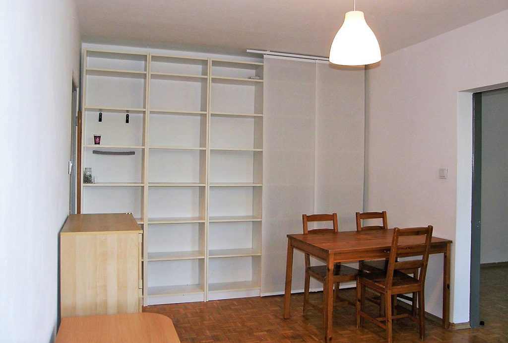 zdjęcie przedstawia jadalnię w mieszkaniu do sprzedaży Wrocław Krzyki
