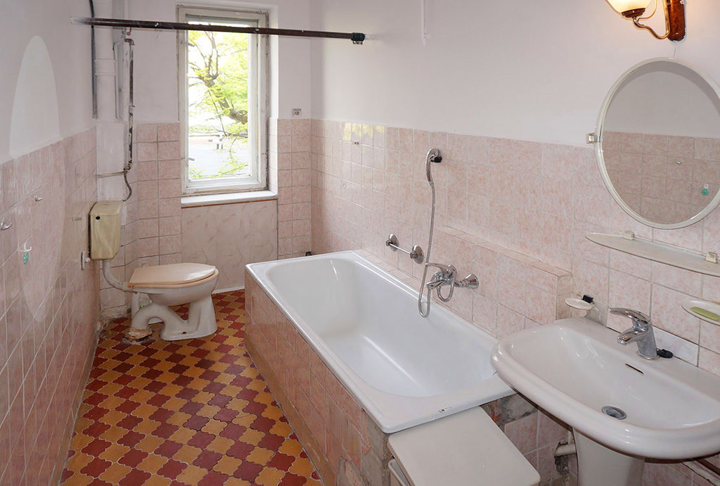elegancka, czysta łazienka w mieszkaniu na sprzedaż Wrocław Krzyki
