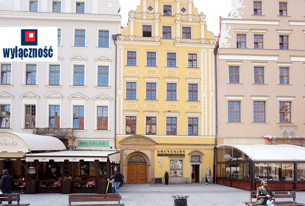 na zdjęciu kamienica, gdzie mieści się oferowane do sprzedaży mieszkanie Wrocław Stare Miasto