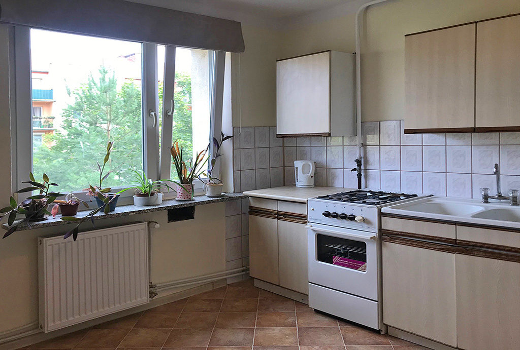 funkcjonalnie zabudowana kuchnia w mieszkaniu do wynajmu Wrocław Krzyki 