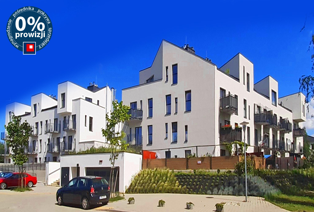 widok na osiedle, na którym znajduje się oferowane do sprzedaży mieszkanie Wrocław Leśnica