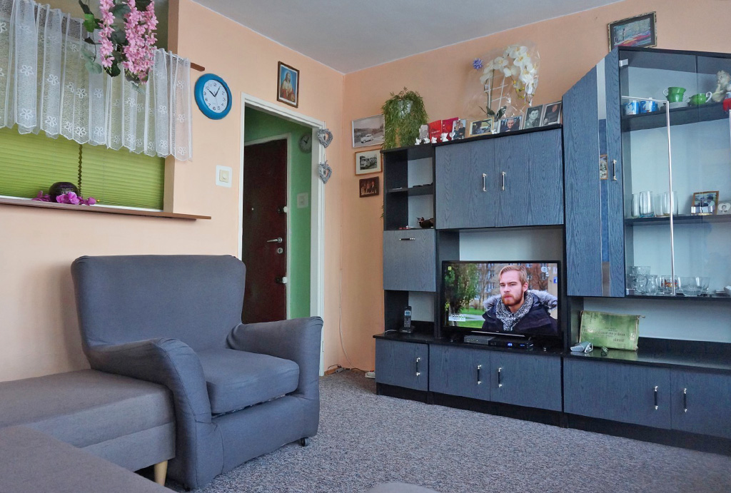 komfortowy salon w mieszkaniu do sprzedaży Wrocław Krzyki