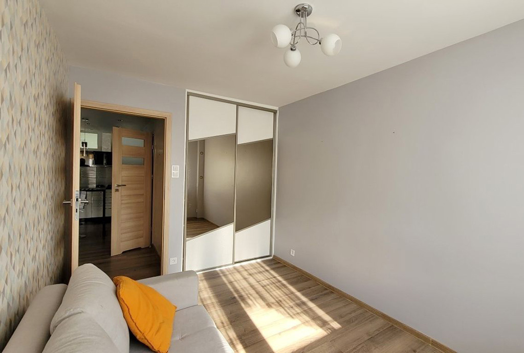 prywatna sypialnia w mieszkaniu do sprzedaży Wrocław Fabryczna