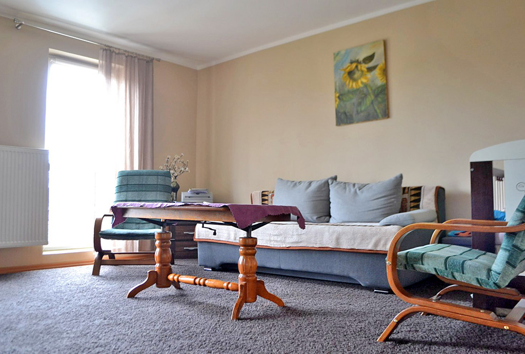 kameralny pokój dzienny w mieszkaniu do sprzedaży Wrocław