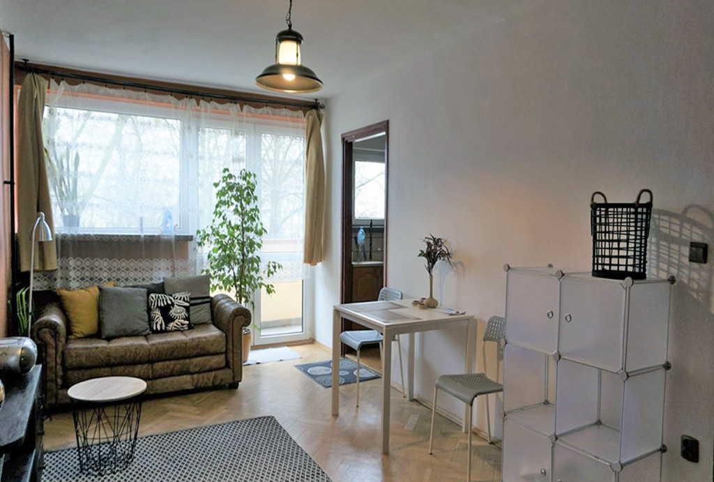 nowoczesny salon w mieszkaniu do sprzedaży Wrocław